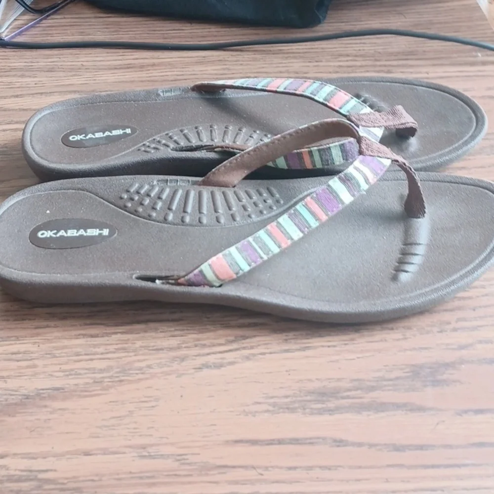 Okabashi Surf Flip Flops Sandals size M/L (8.5-9)  Brown Slip On Arch Support